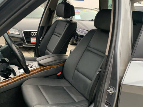 2009 BMW X5 xDrive30i