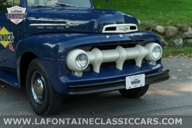 1952 Ford F-1