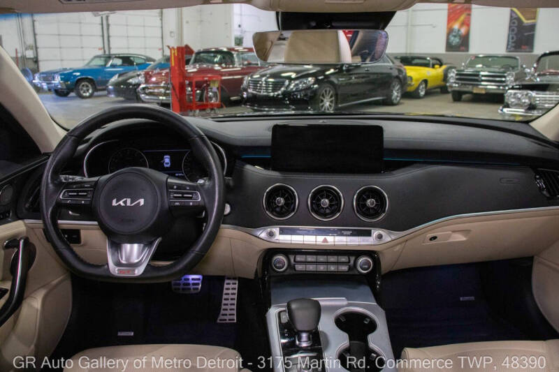 2022 Kia Stinger GT2