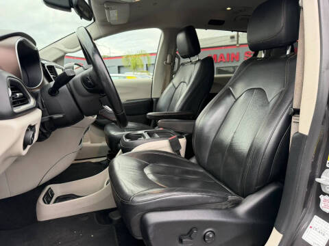 2018 Chrysler Pacifica Touring L