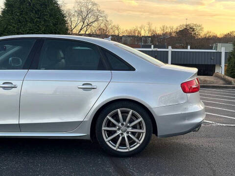 2014 Audi A4 2.0T quattro Premium Plus