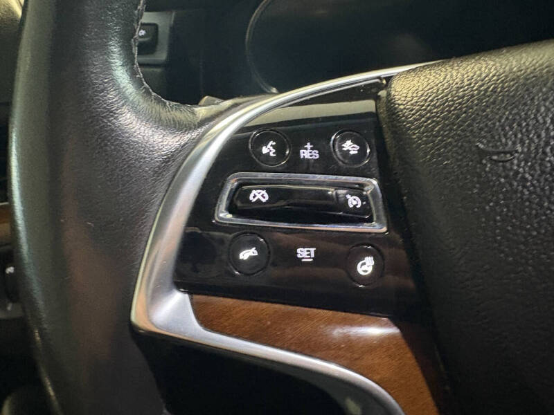 2017 Cadillac Escalade Luxury