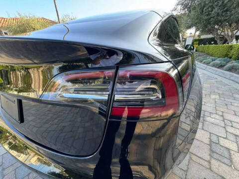 2021 Tesla Model 3 Standard Range Plus