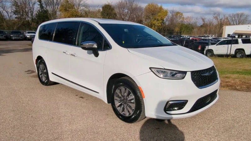 2023 Chrysler Pacifica Plug-In Hybrid Limited