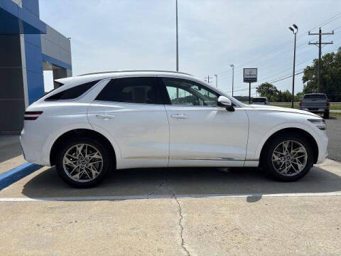2025 Genesis GV70 2.5T Standard