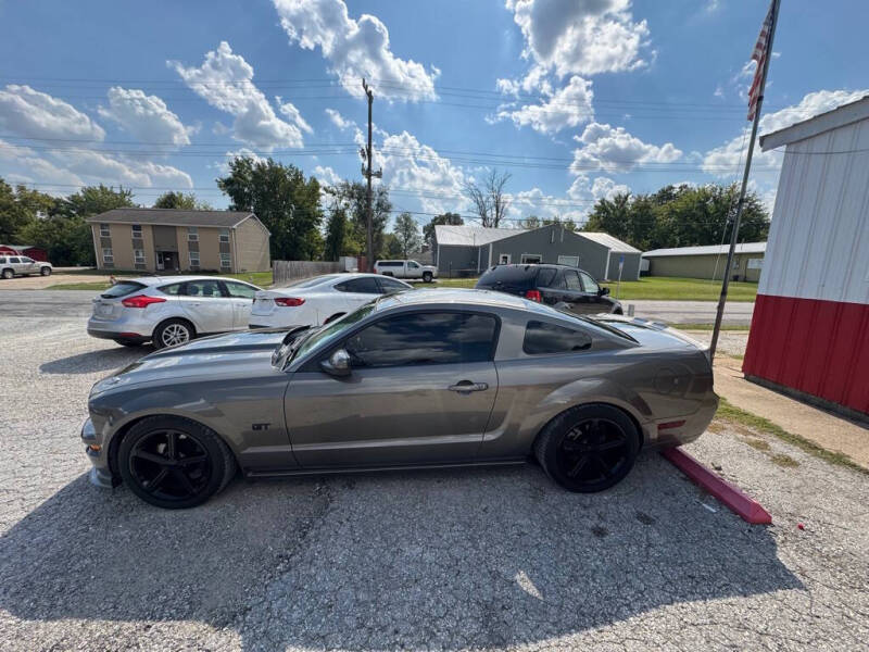 2005 Ford Mustang