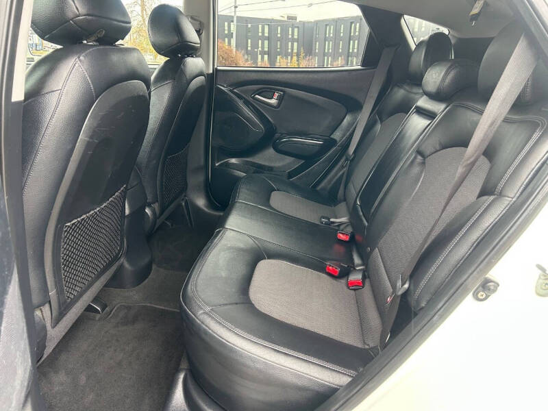 2011 Hyundai Tucson GLS