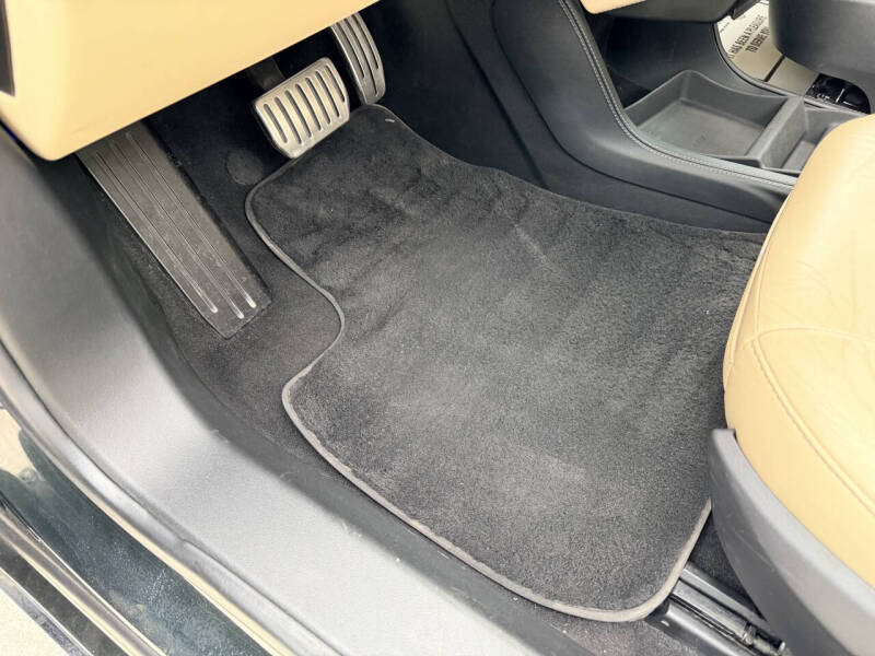 2013 Tesla Model S Performance