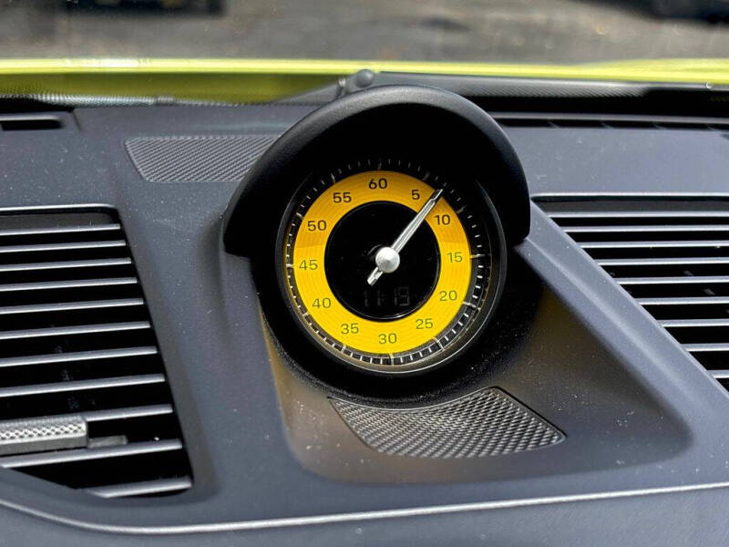 2025 Porsche 911 Carrera T