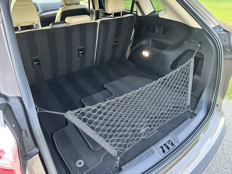 2019 Ford Edge SEL