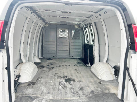 2021 Chevrolet Express 2500