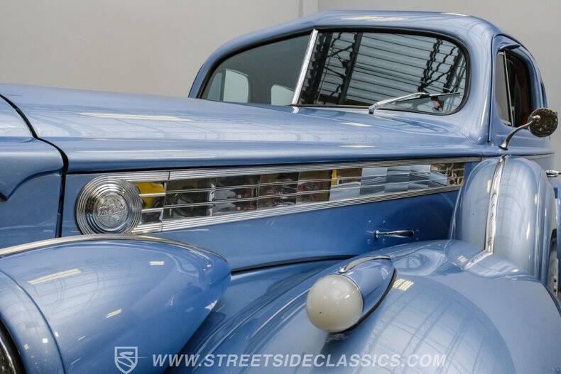 1940 Packard 120