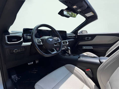 2024 Ford Mustang EcoBoost Premium