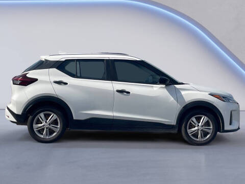 2021 Nissan Kicks S