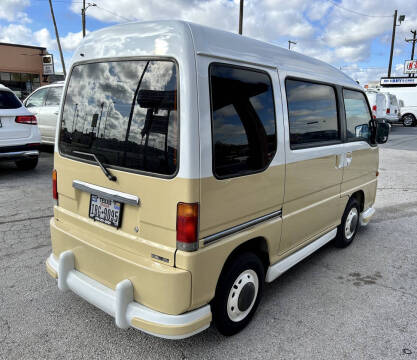 1996 Subaru Sambar
