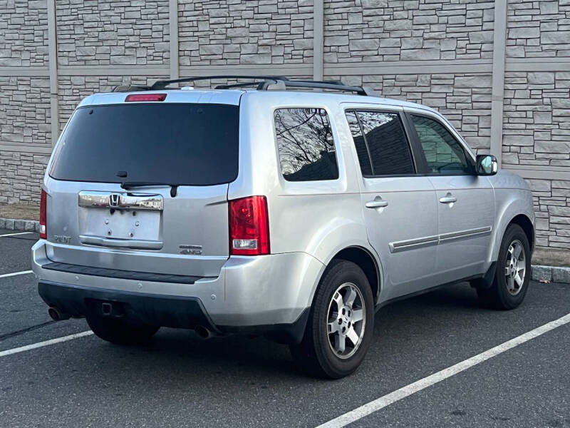 2010 Honda Pilot Touring photo 9