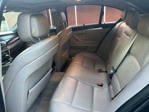 2012 BMW 5 Series 535i
