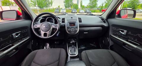 2013 Kia Soul +