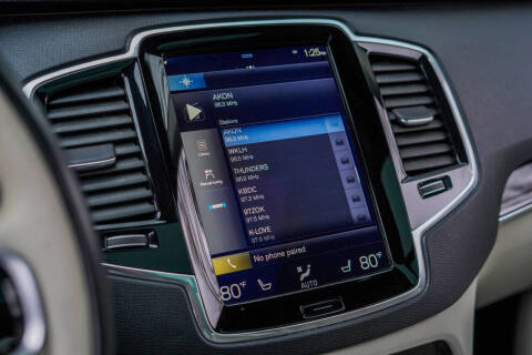 2018 Volvo XC90 T6 Momentum