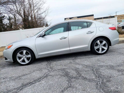 2013 Acura ILX 2.0L w/Tech