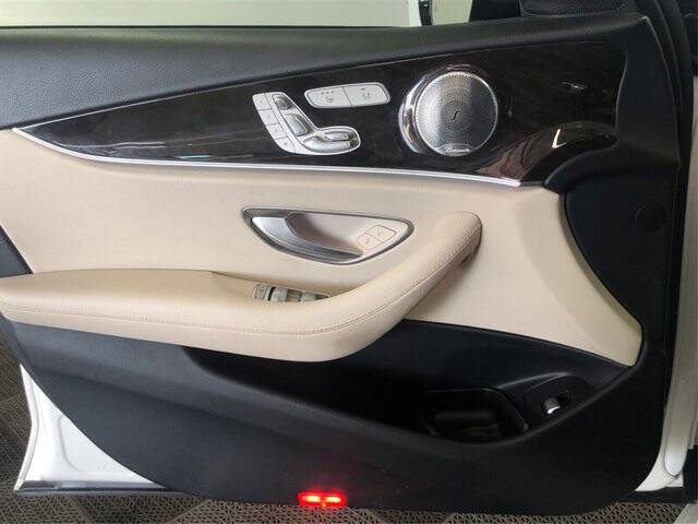 2019 Mercedes-Benz E-Class E 300