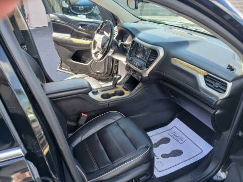 2019 GMC Acadia Denali