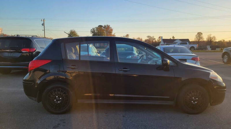 2008 Nissan Versa 1.8 SL