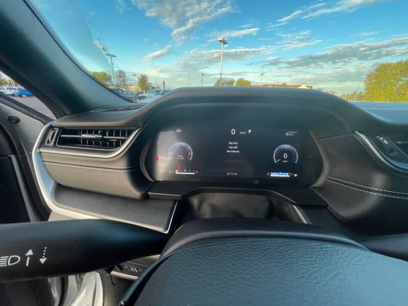 2024 Jeep Grand Cherokee Laredo X