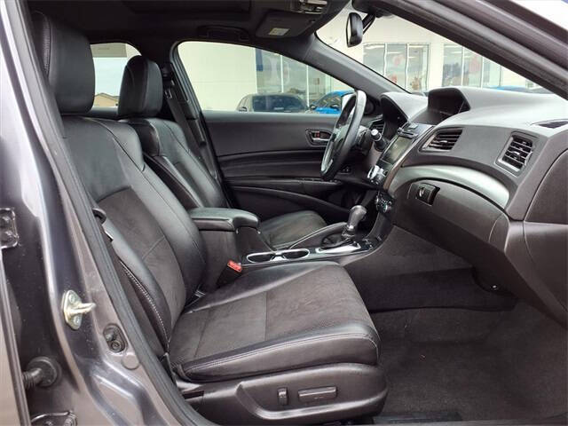 2017 Acura ILX w/Tech w/A-SPEC