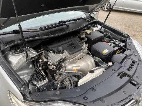 2017 Toyota Camry LE