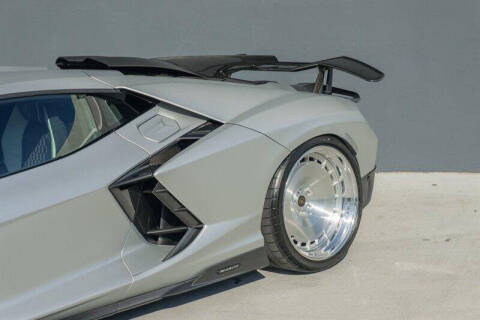 2024 Lamborghini Revuelto