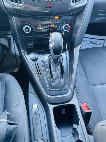 2018 Ford Focus S