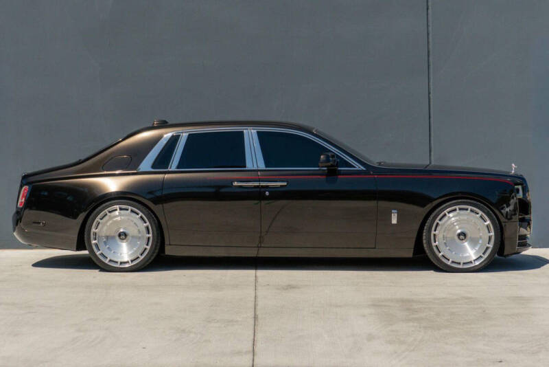 2021 Rolls-Royce Phantom