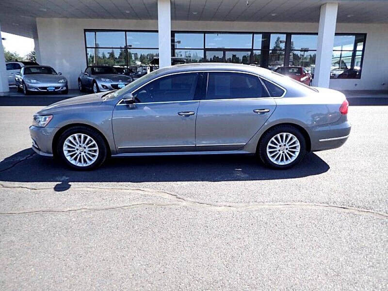 2016 Volkswagen Passat