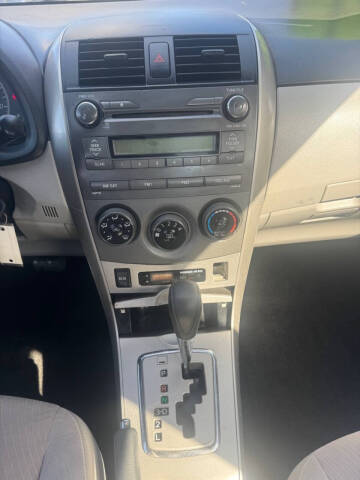 2011 Toyota Corolla