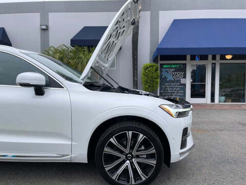 2023 Volvo XC60 B5 Ultimate Bright Theme