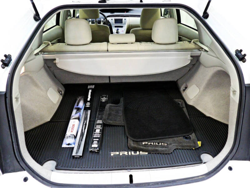 2014 Toyota Prius Two