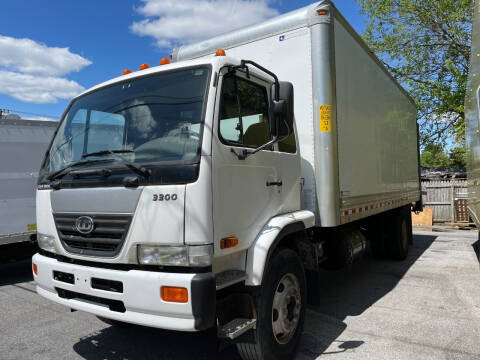 2010 UD Trucks UD3300