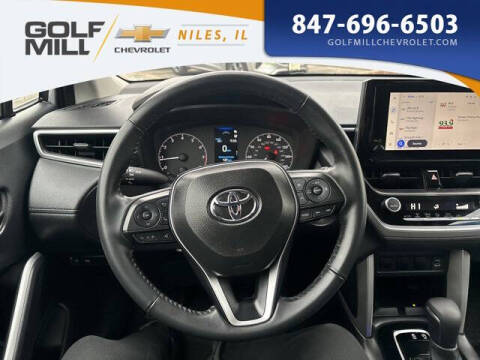 2025 Toyota Corolla Cross LE