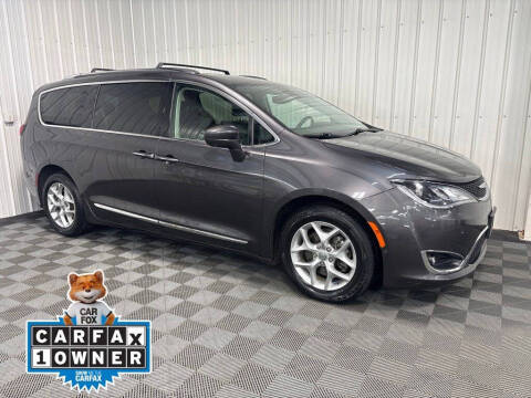2019 Chrysler Pacifica Touring L Plus