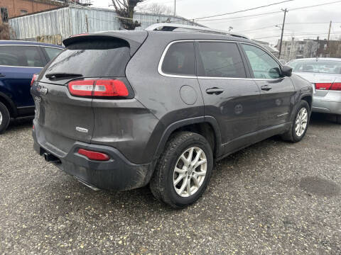 2018 Jeep Cherokee Latitude Plus