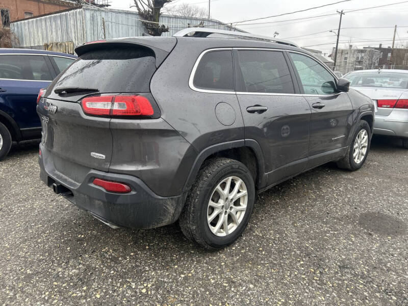 2018 Jeep Cherokee Latitude Plus
