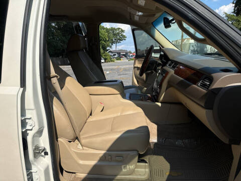 2012 Chevrolet Avalanche LTZ