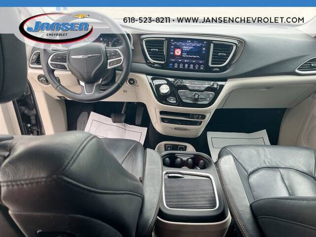 2018 Chrysler Pacifica Touring L Plus