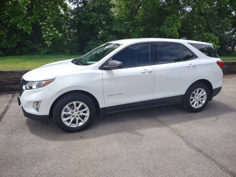 2019 Chevrolet Equinox for sale at Dave's Car Corner in Hartford City IN