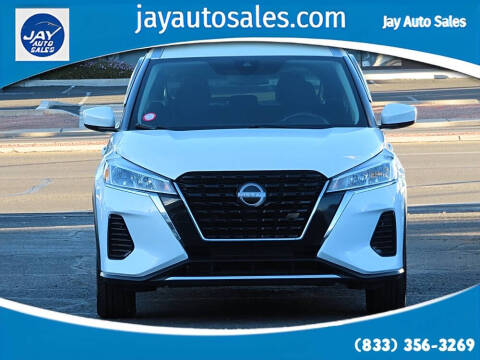 2022 Nissan Kicks SV