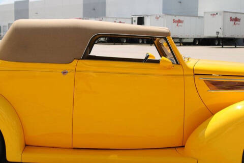 1937 Ford Cabriolet