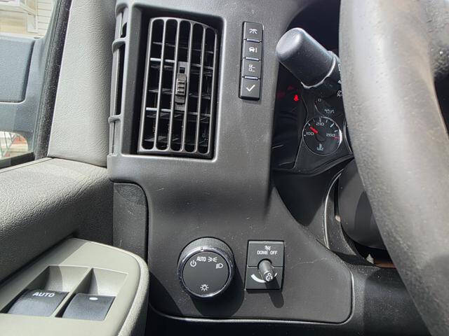 2019 Chevrolet Express 2500