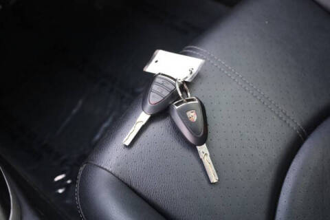2011 Porsche Cayman