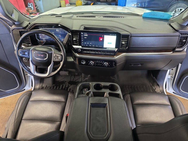 2023 GMC Sierra 1500